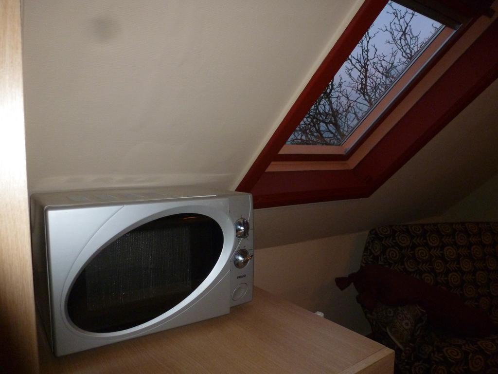 Guesthouse Kolibriehuys Nieuwkerke Стая снимка